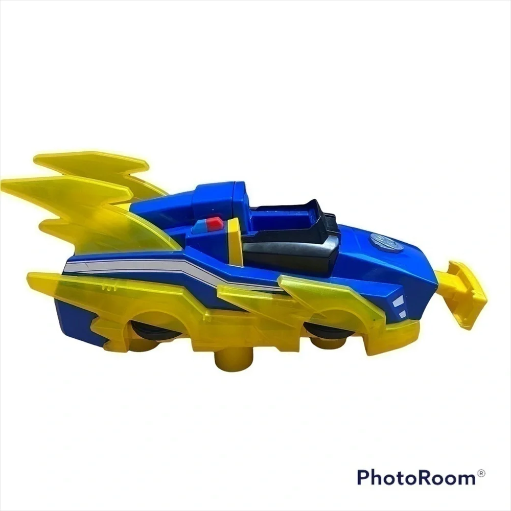 Paw Patrol Large Deluxe Chase Transforming Car Charged Up